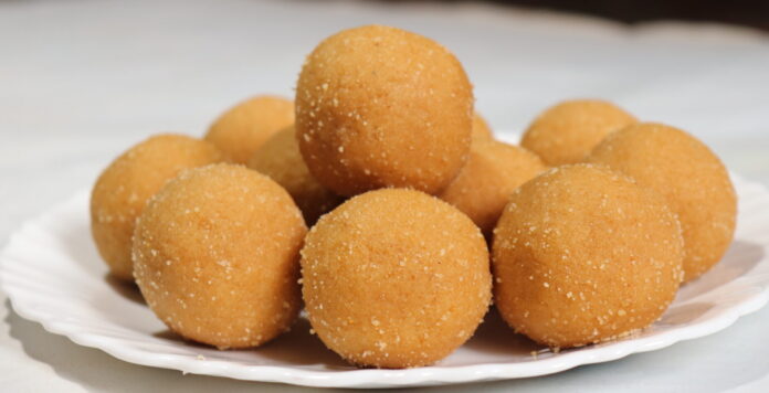 besan laddu amma ki thaali